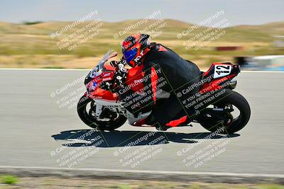 media/Apr-13-2025-TrackXperience (Sun) [[fb1ef998a6]]/Level 2 (Intermediate)/Turn 8 (Session 3)/